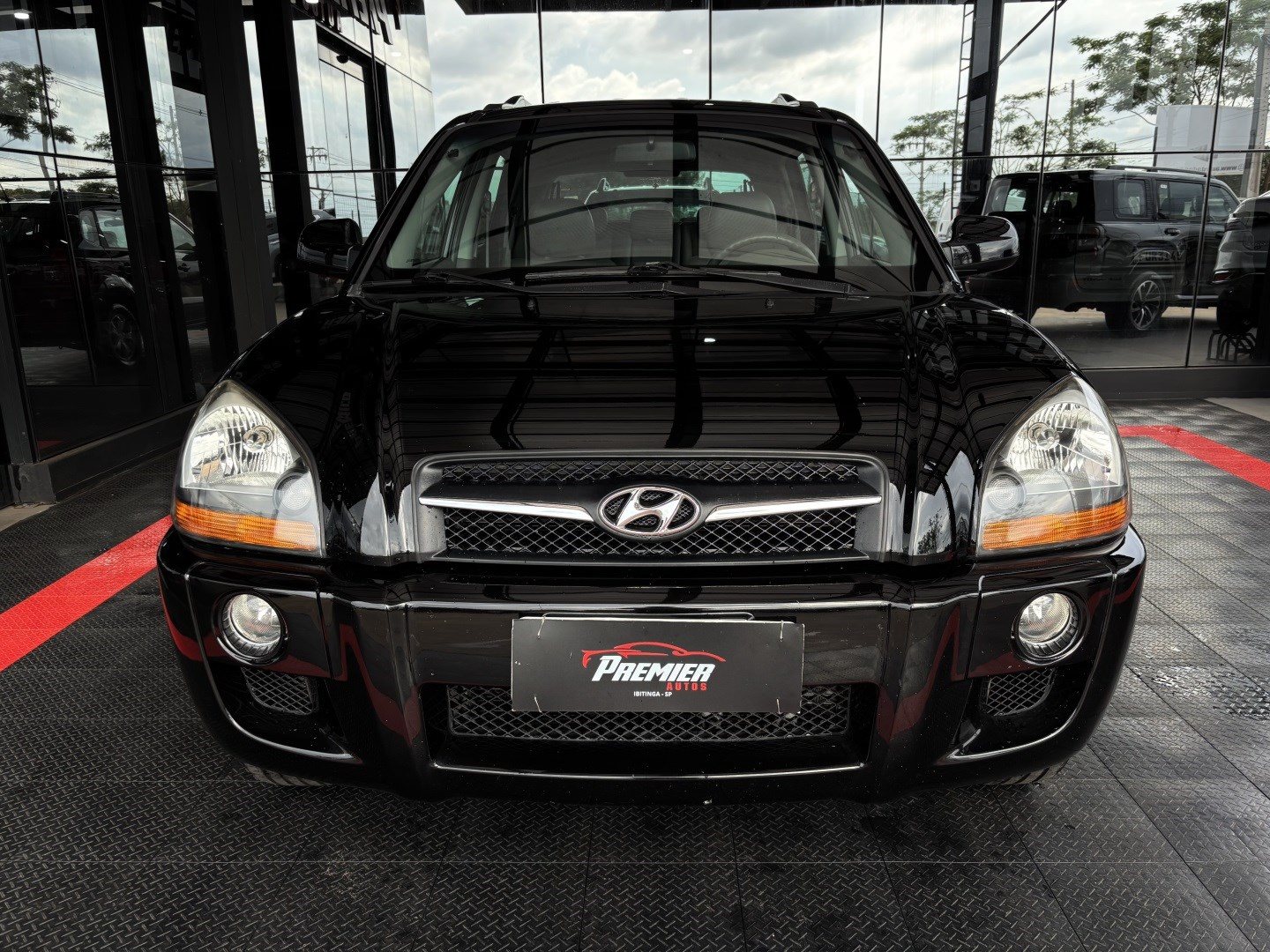 Hyundai Tucson 2.0 MPFI GLS 16V 143CV 2WD Flex 4P Automático — foto 2 de 13