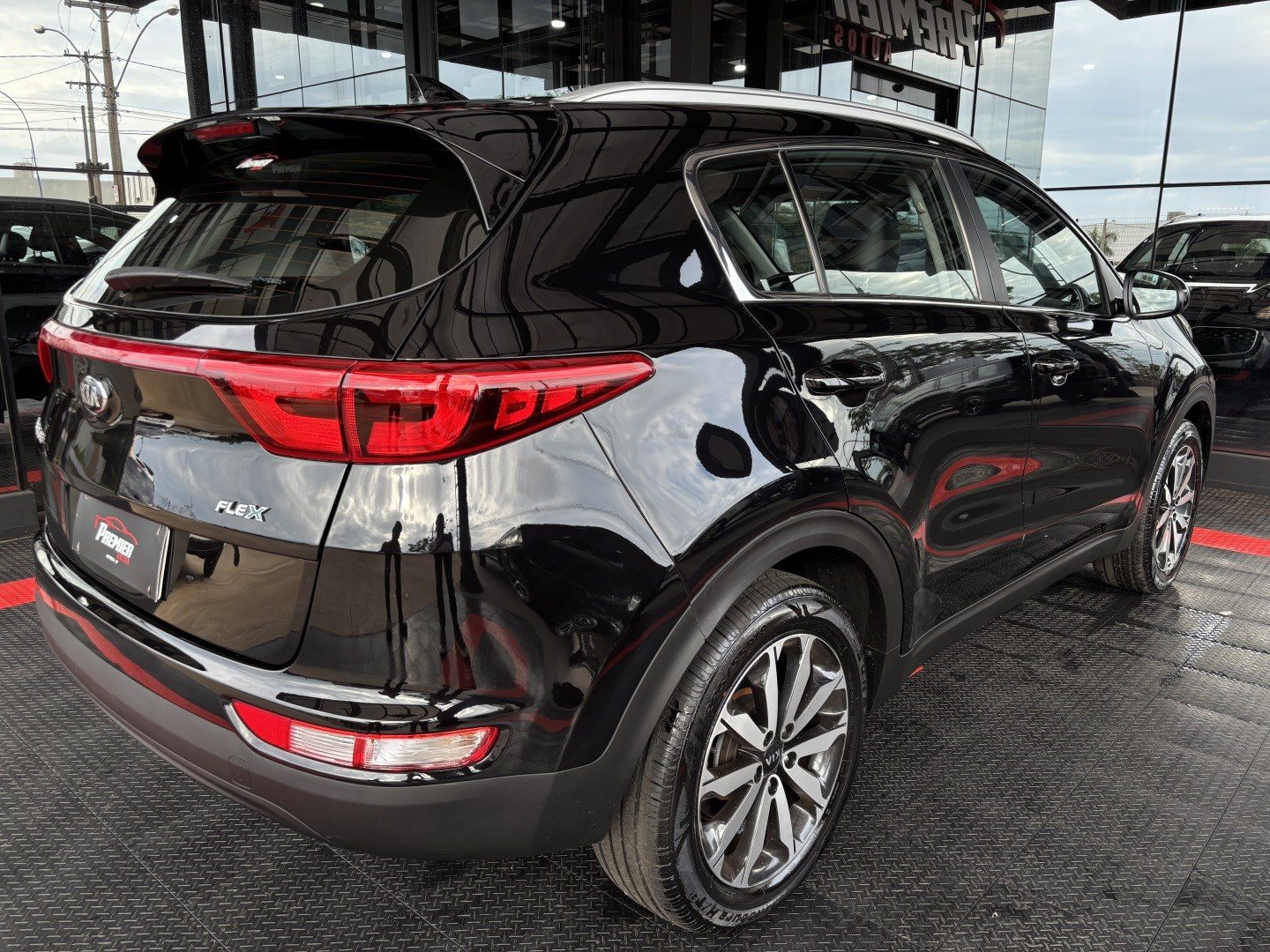 Kia Sportage 2.0 LX 4X2 16V Flex 4P Automático — foto 10 de 13