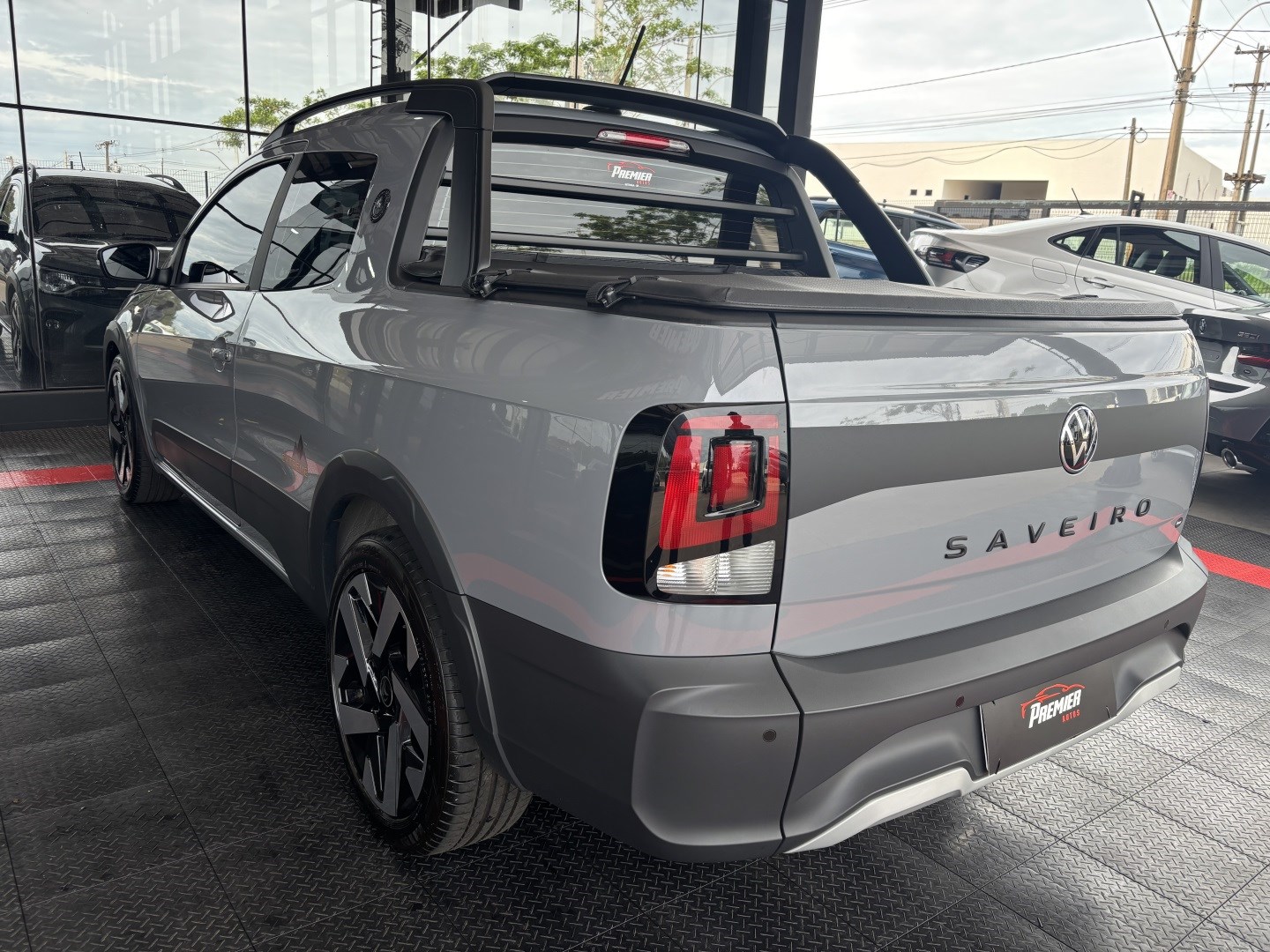 Volkswagen Saveiro 1.6 MSI Extreme CD 16V Flex 2P Manual — foto 9 de 13