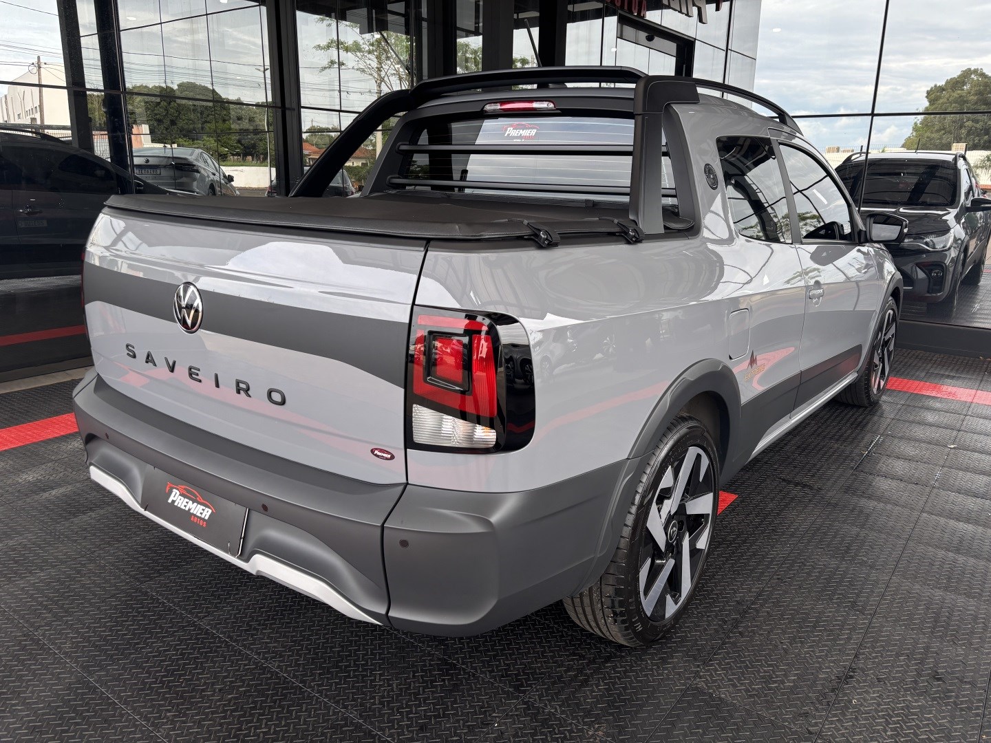 Volkswagen Saveiro 1.6 MSI Extreme CD 16V Flex 2P Manual — foto 8 de 13