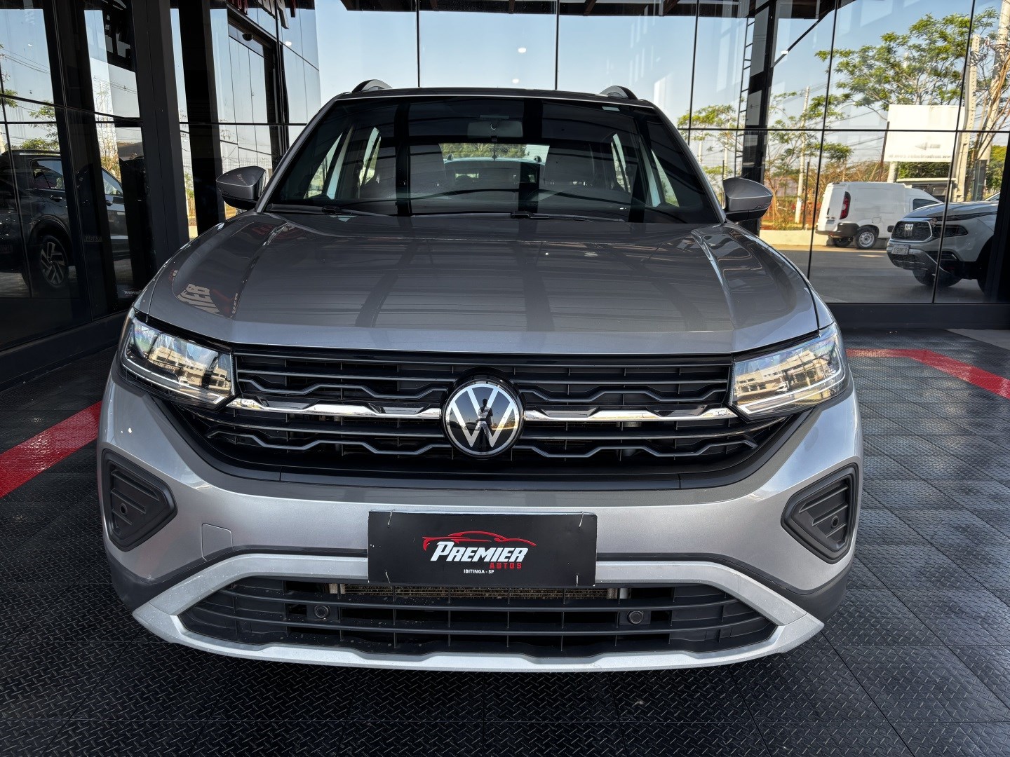 Volkswagen T-Cross 1.0 200 TSI Total Flex Comfortline Automático — foto 2 de 13