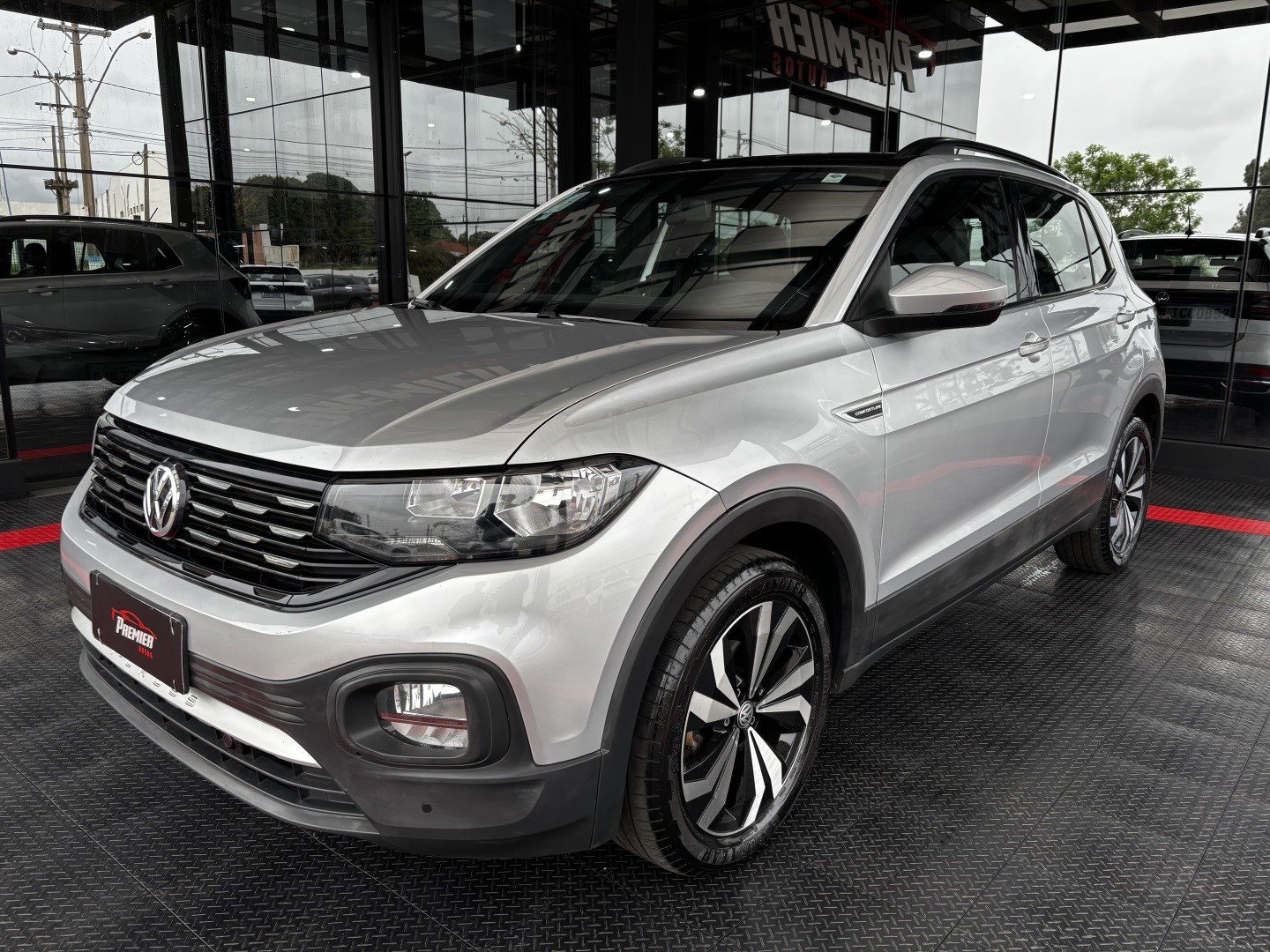 Volkswagen T-Cross 1.0 200 TSI Total Flex Automático