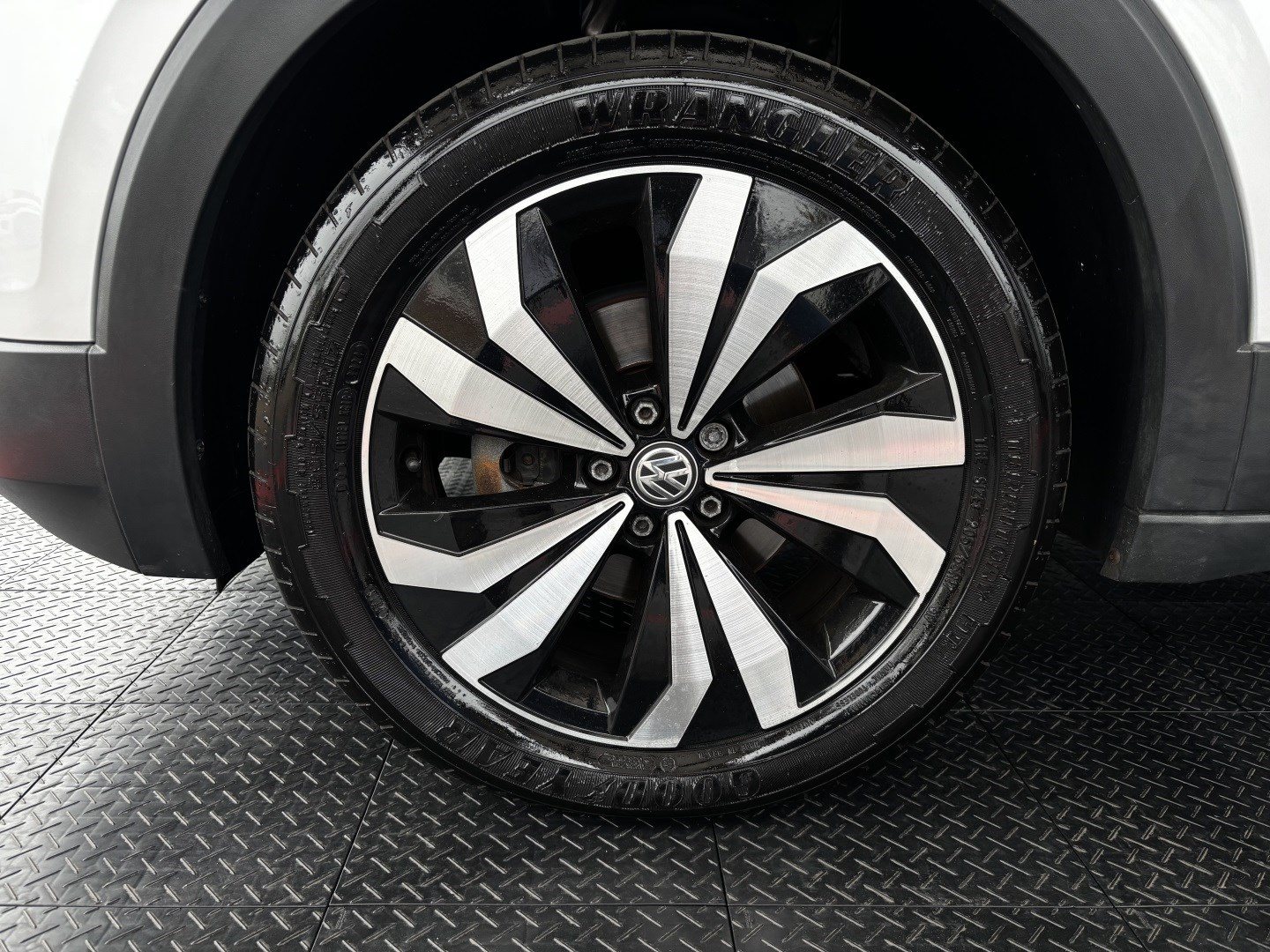 Volkswagen T-Cross 1.0 200 TSI Total Flex Automático — foto 12 de 13