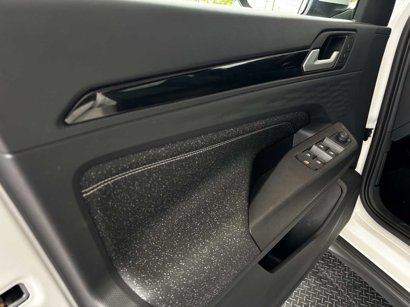Volkswagen Tera 1.0 170 TSI High Automático — foto 4 de 13