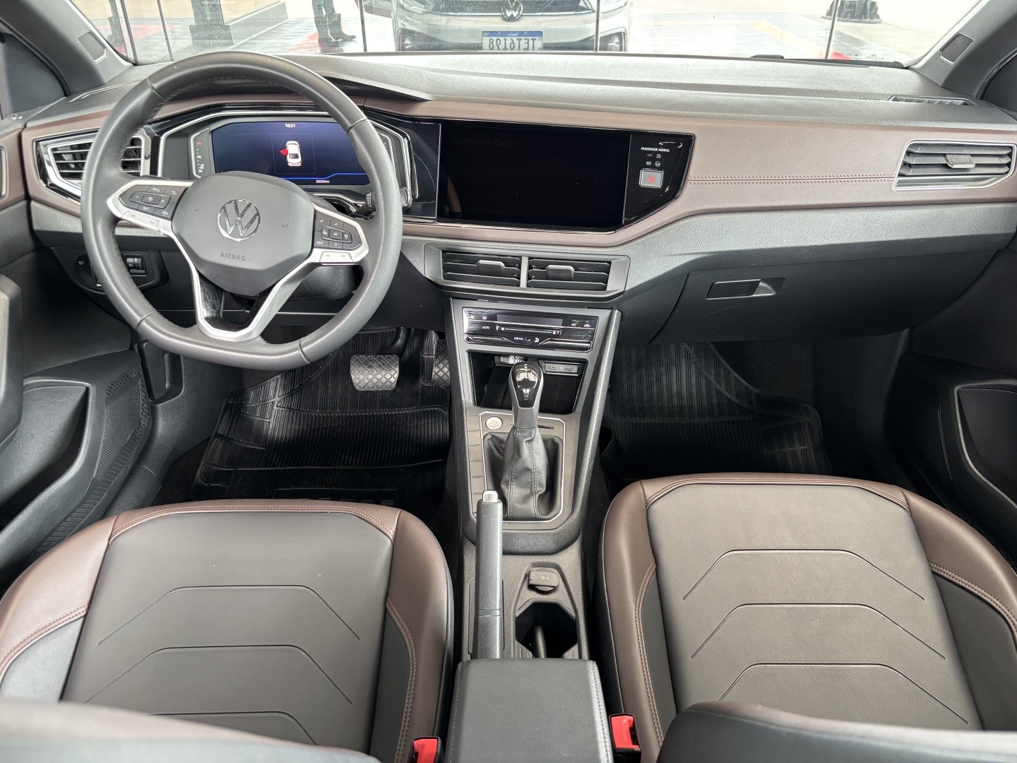 Volkswagen Virtus 1.0 200 TSI Highline Automático — foto 7 de 13